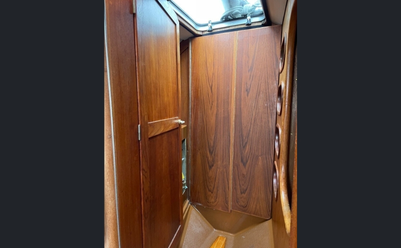 Helmsman Lady-kuva-11